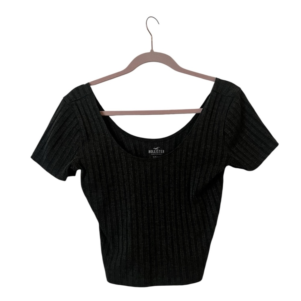 Hollister Dark Gray Ribbed Short Sleeve Top